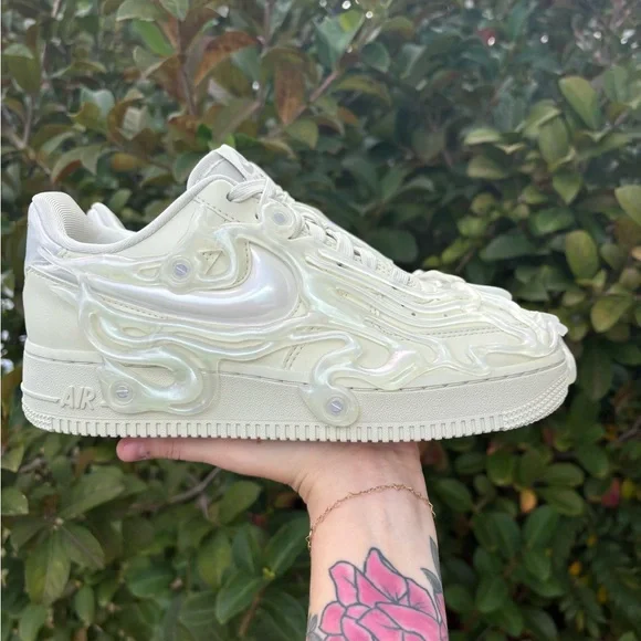 NIKE Air Force 1 Low 07 LX Sea Glass Light Iron Ore Translucent Wavy Sneaker NWT - Picture 2 of 8